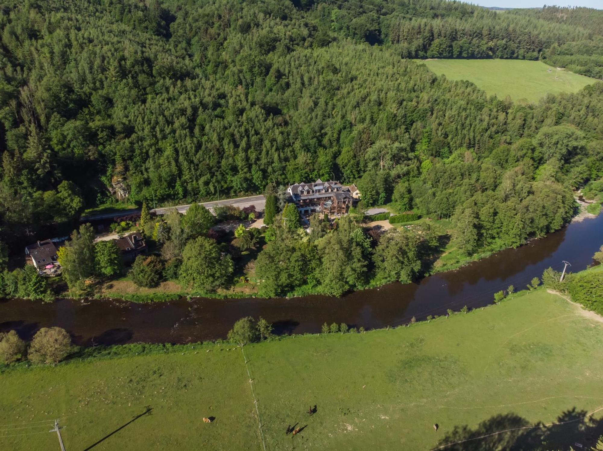 Hostellerie La Claire Fontaine, Logis Hotels & Spa La-Roche-en-Ardenne Eksteriør billede