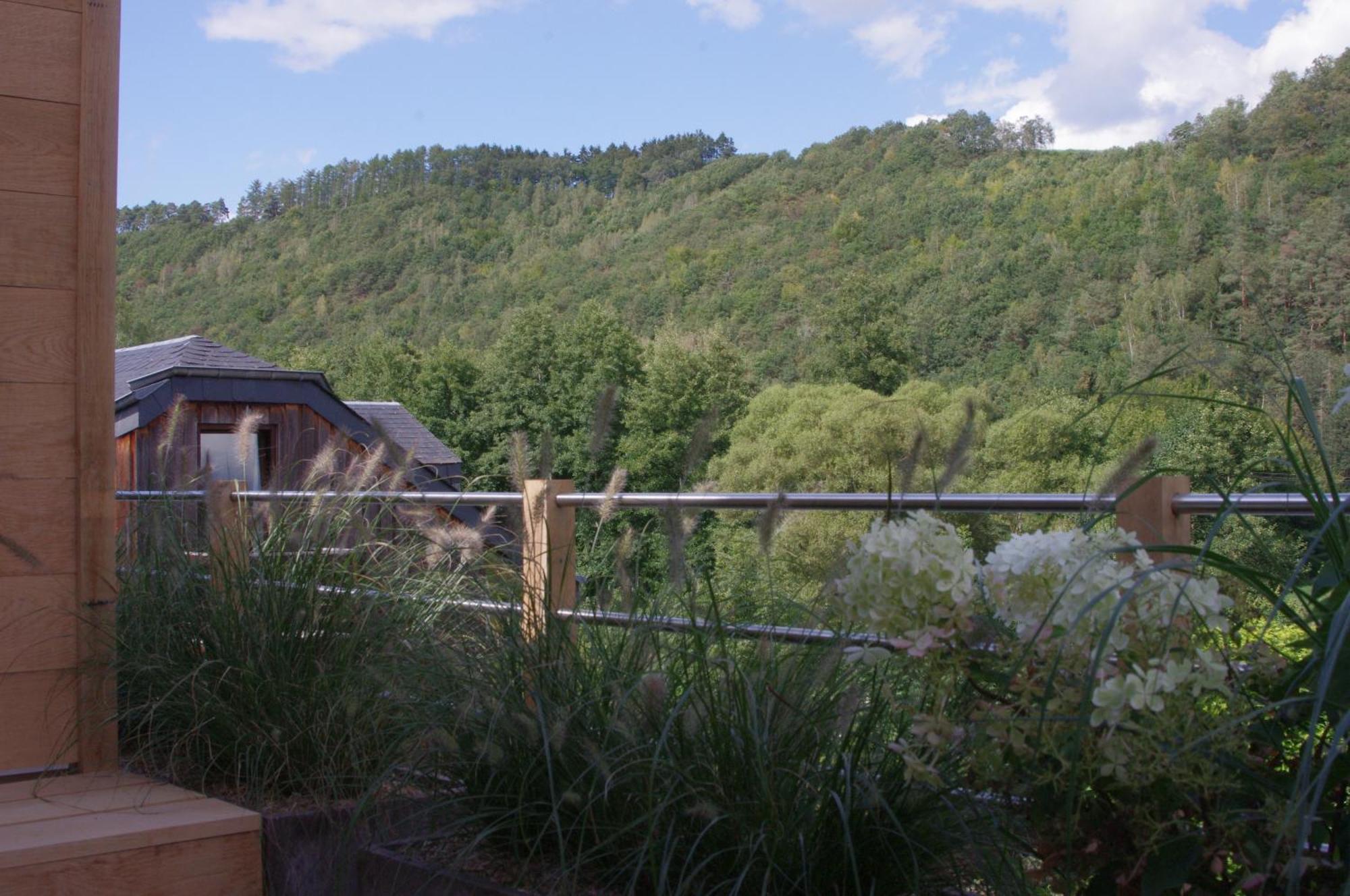 Hostellerie La Claire Fontaine, Logis Hotels & Spa La-Roche-en-Ardenne Eksteriør billede