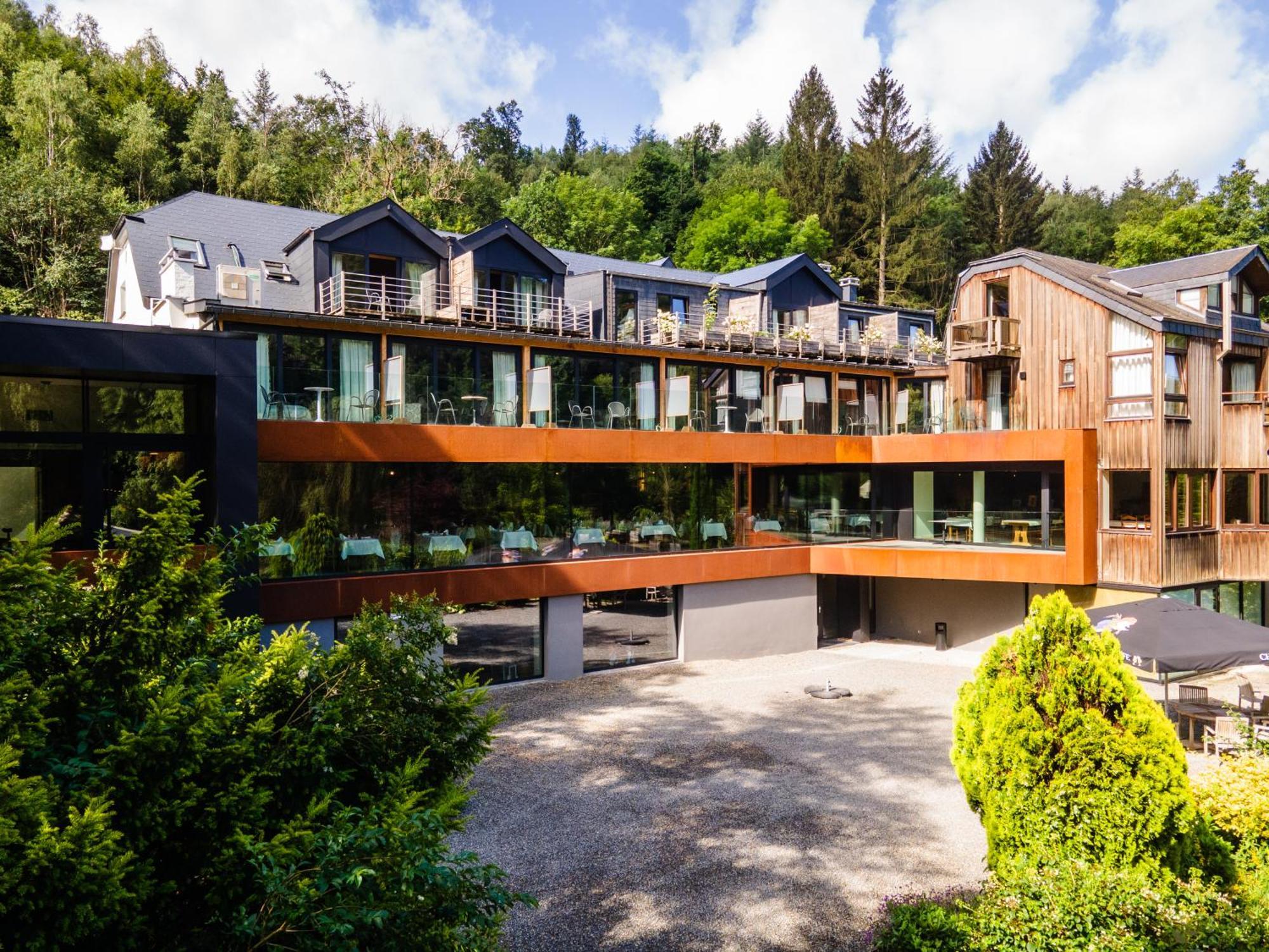 Hostellerie La Claire Fontaine, Logis Hotels & Spa La-Roche-en-Ardenne Eksteriør billede
